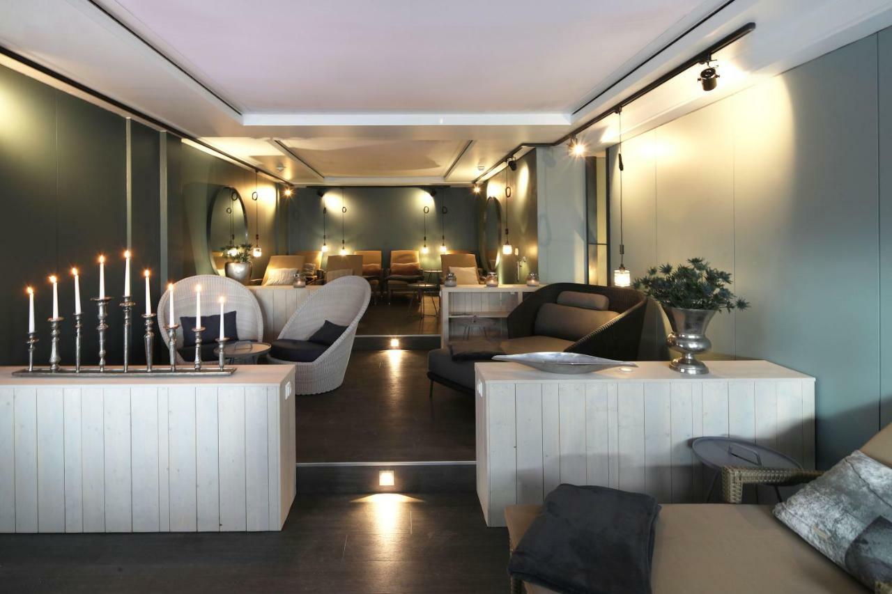 Seehotel Niedernberg - Das Dorf Am See エクステリア 写真